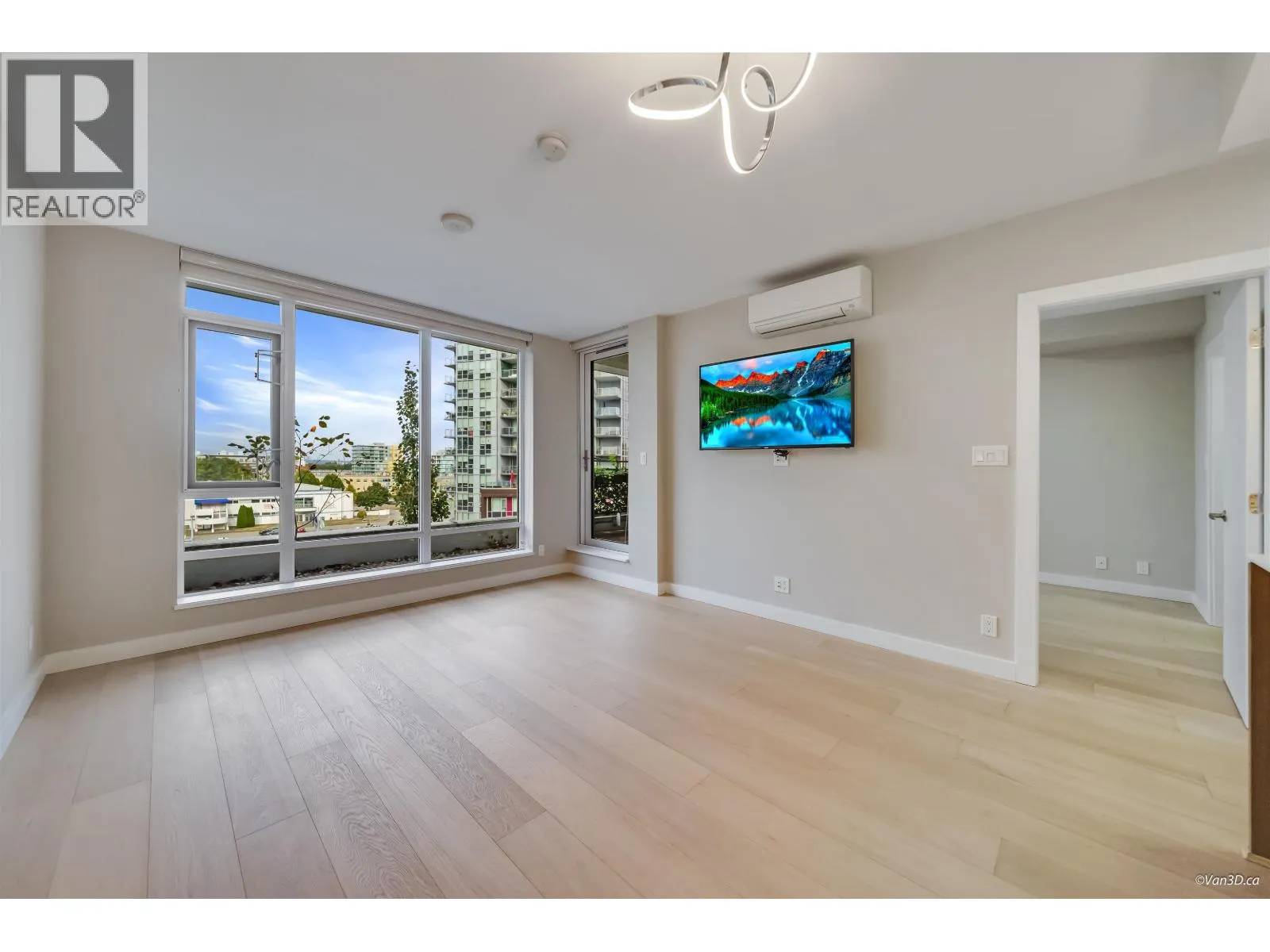 6016 5511 HOLLYBRIDGE WAY