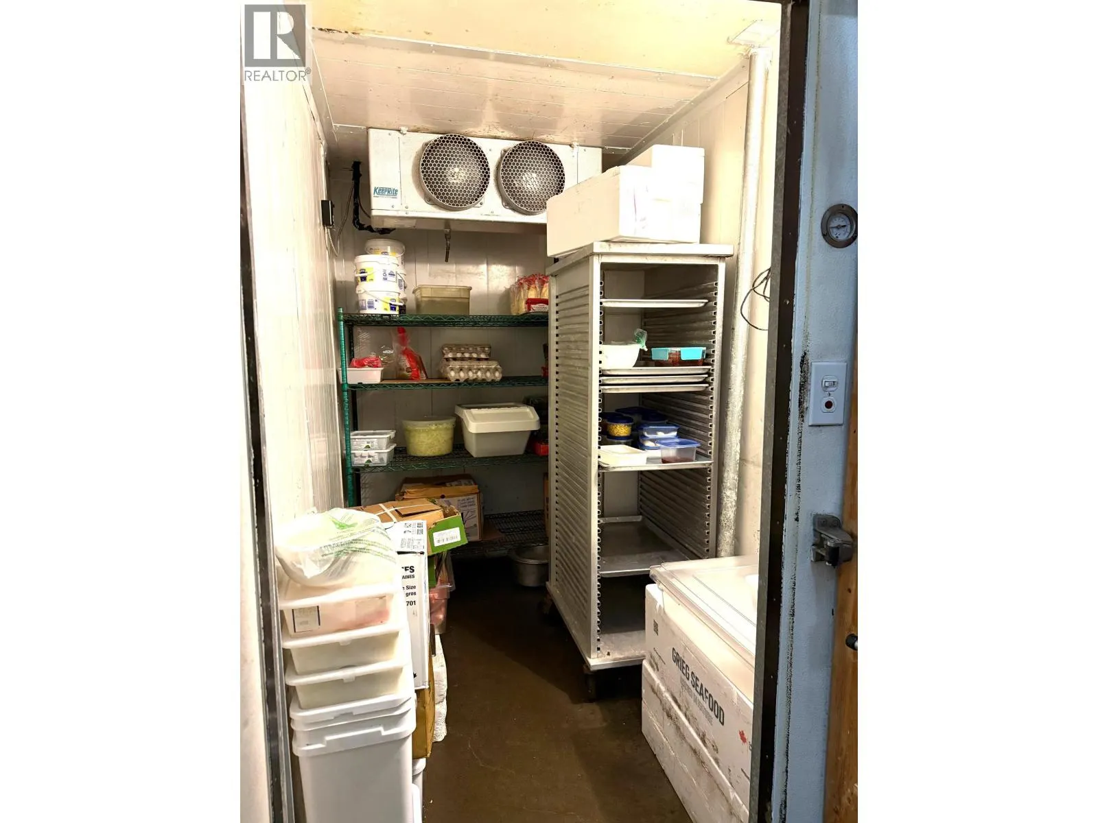 1045 5300 NO 3 ROAD