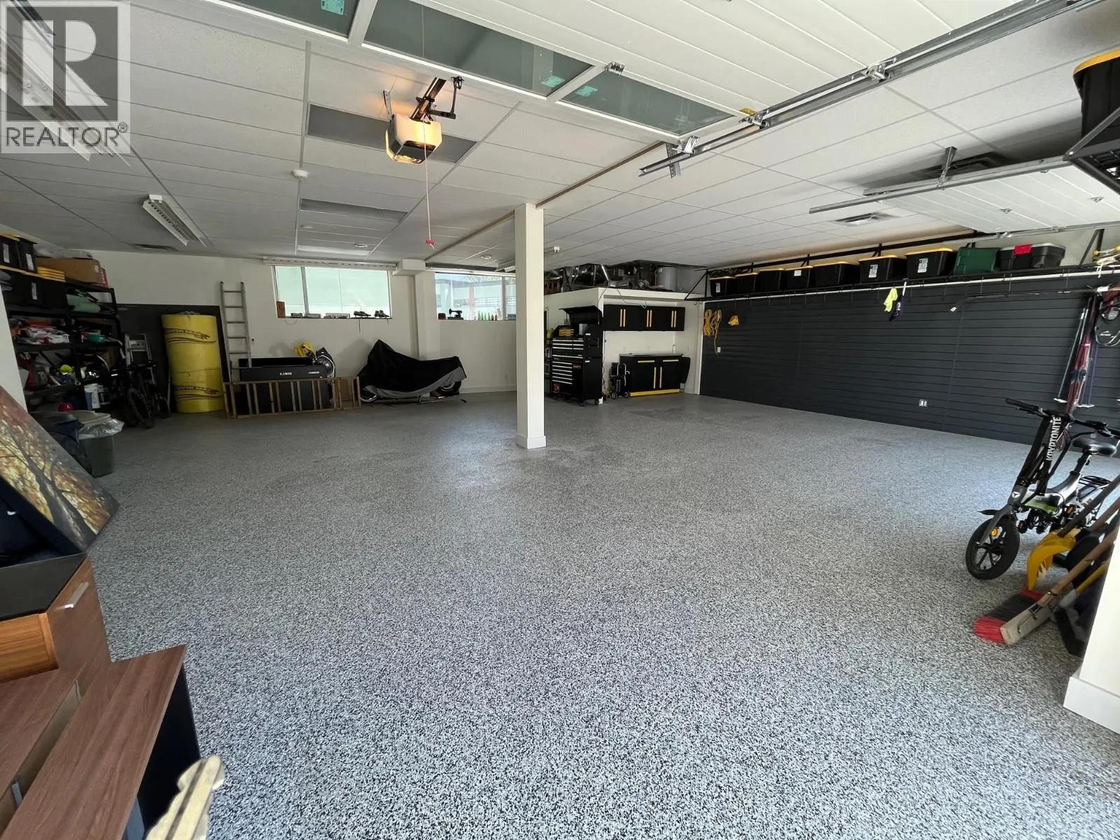 102 1400 ALPHA LAKE ROAD