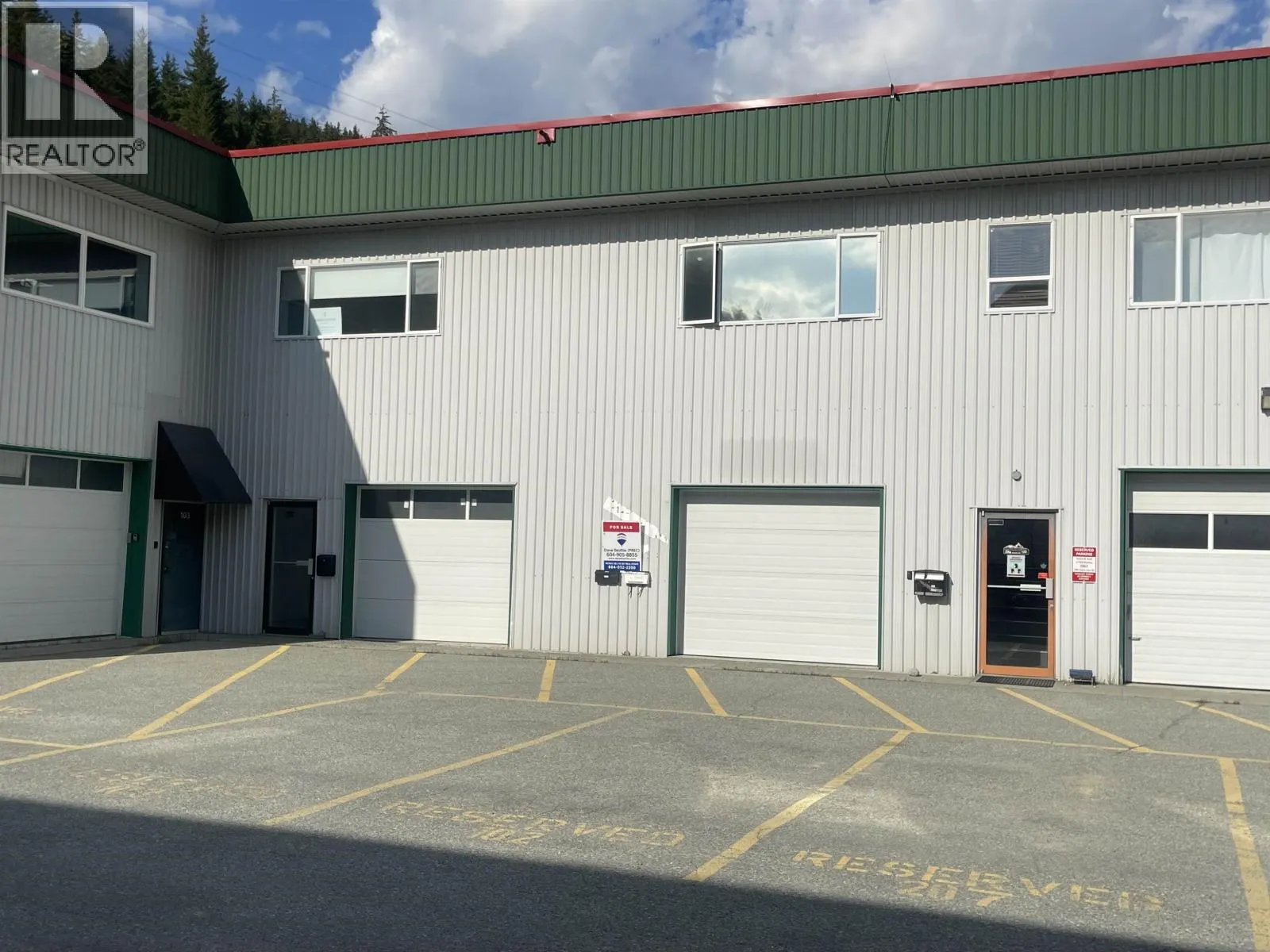102 1400 ALPHA LAKE ROAD