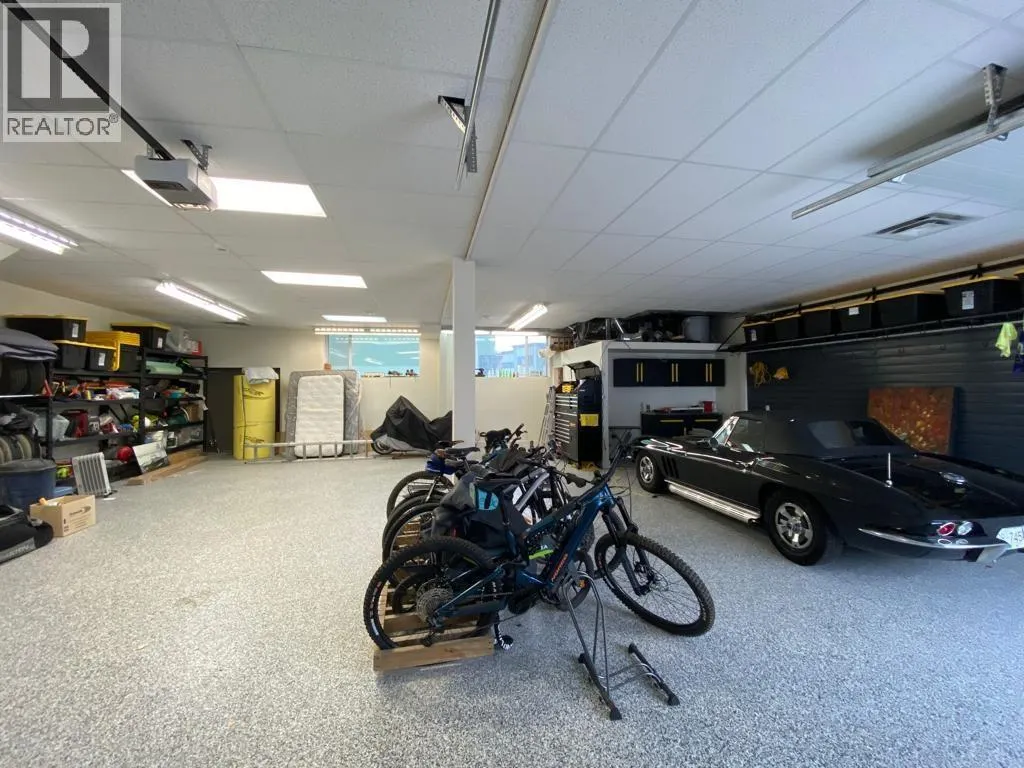 102 1400 ALPHA LAKE ROAD