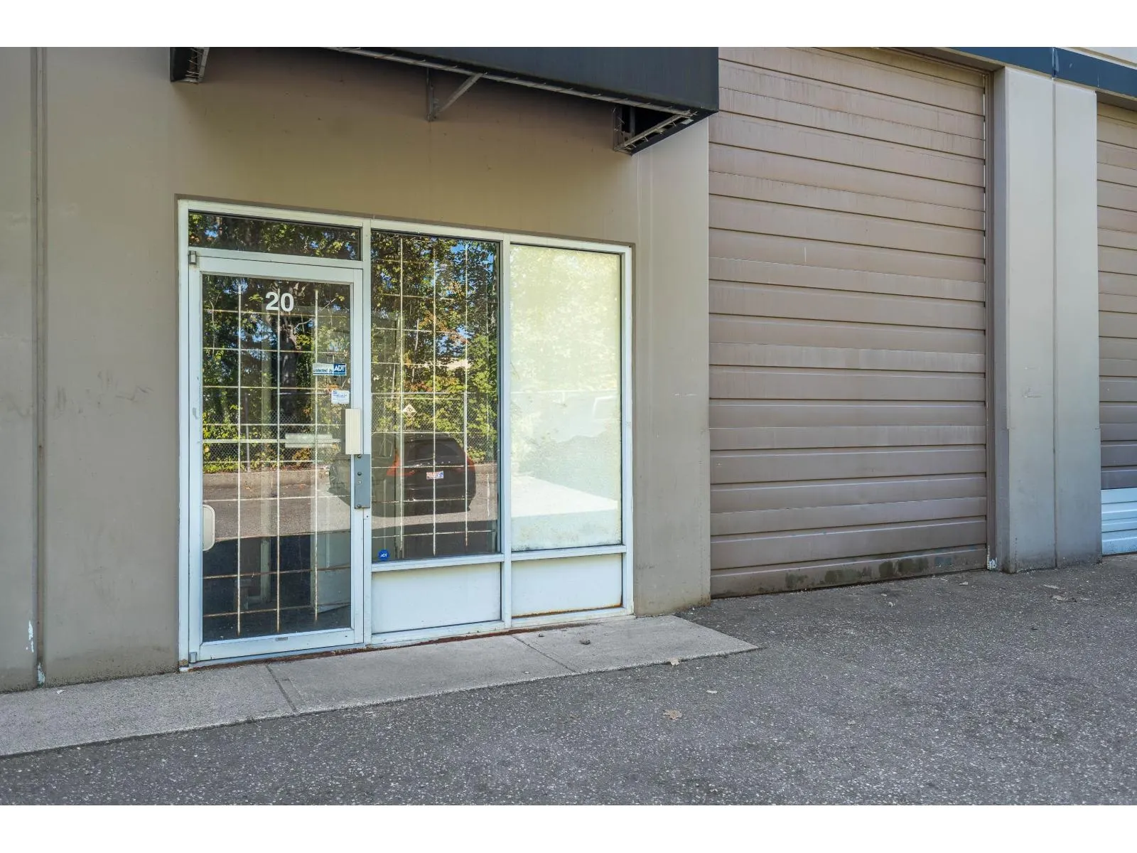 20 8333 130 STREET