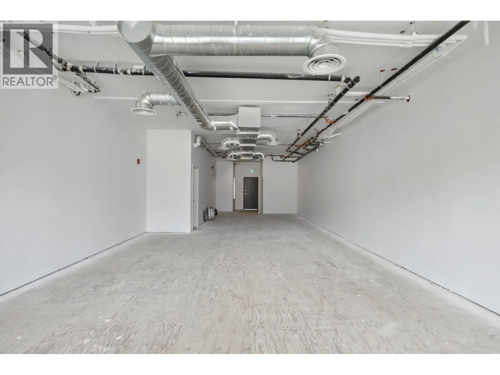 1635 MARINE DRIVE