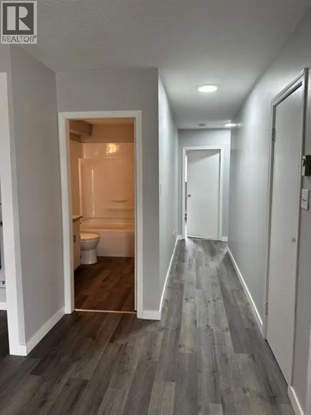 9619 102 STREET