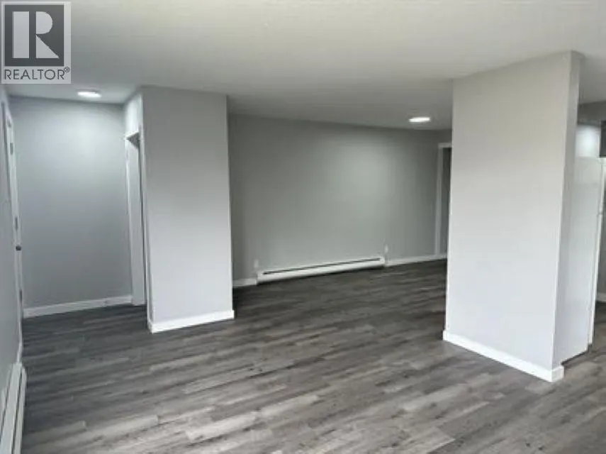 9619 102 STREET