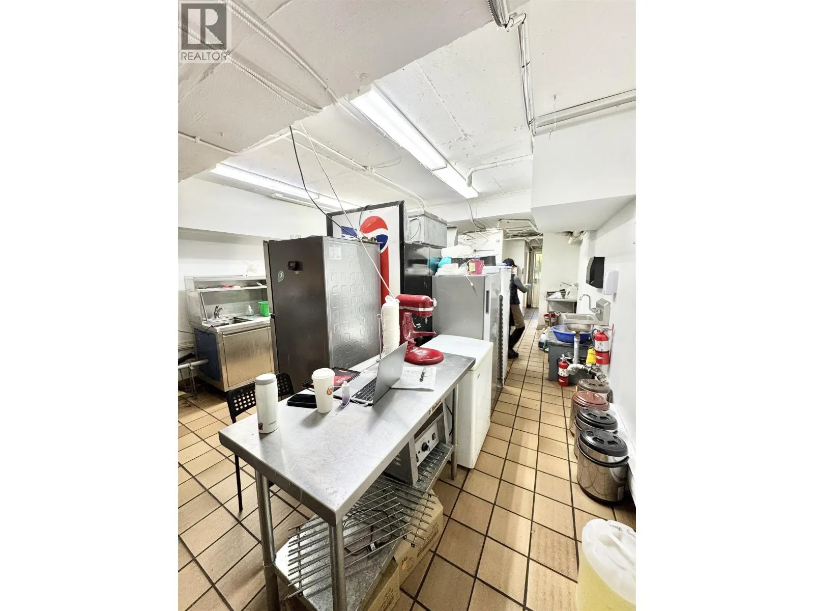 45XX W 10TH AVENUE