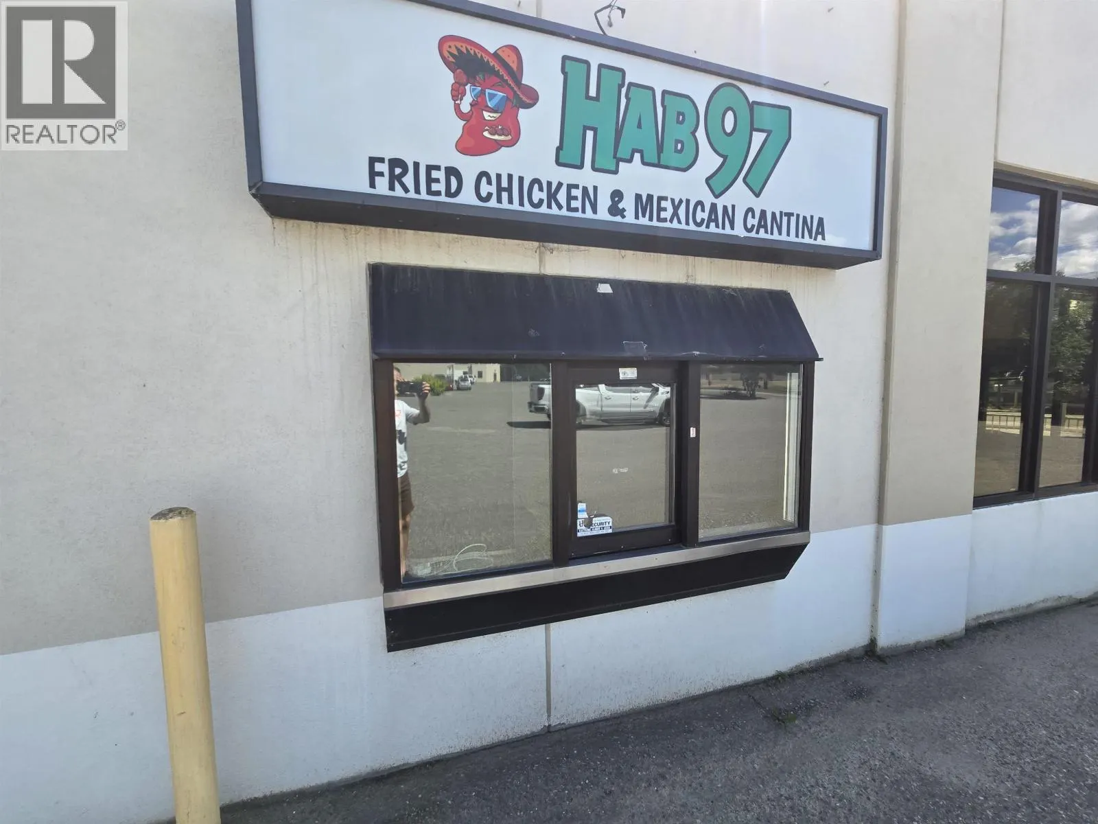 626 FRONT STREET