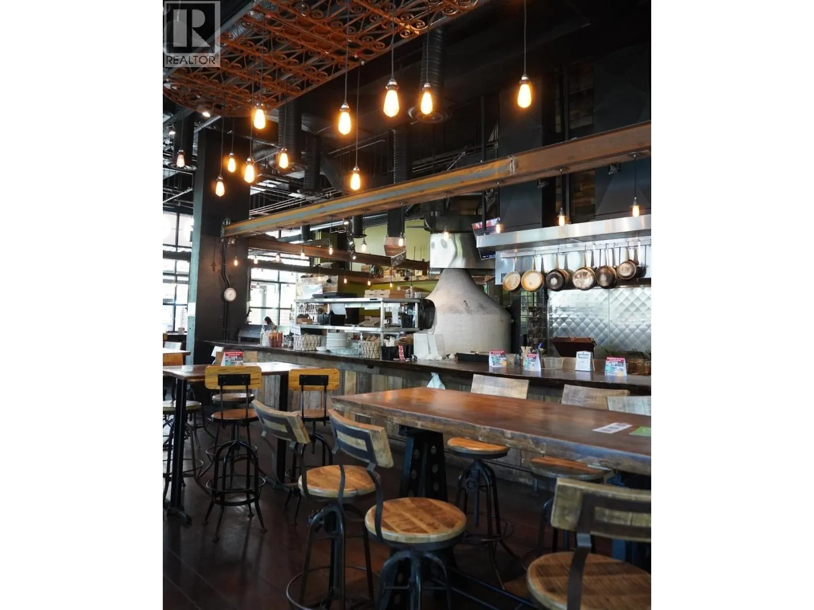 1015 MARINE DRIVE