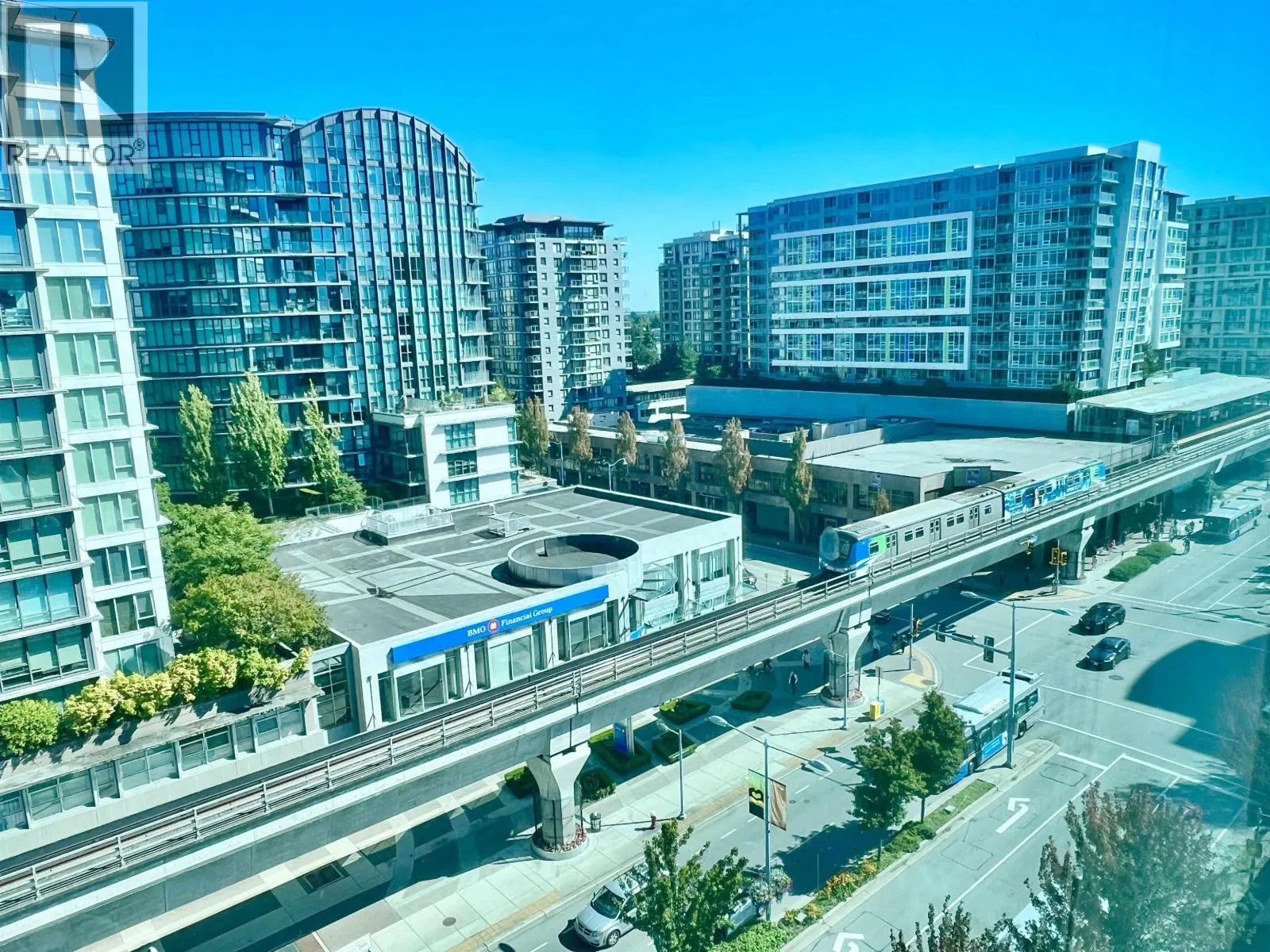 912 & 913 6081 NO. 3 ROAD