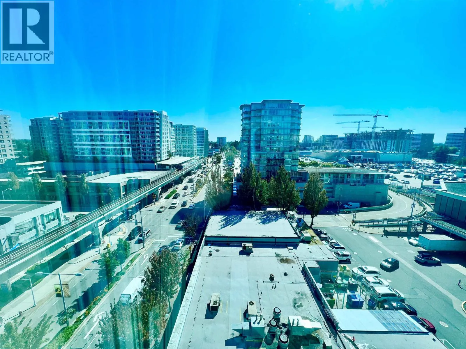 912 & 913 6081 NO. 3 ROAD