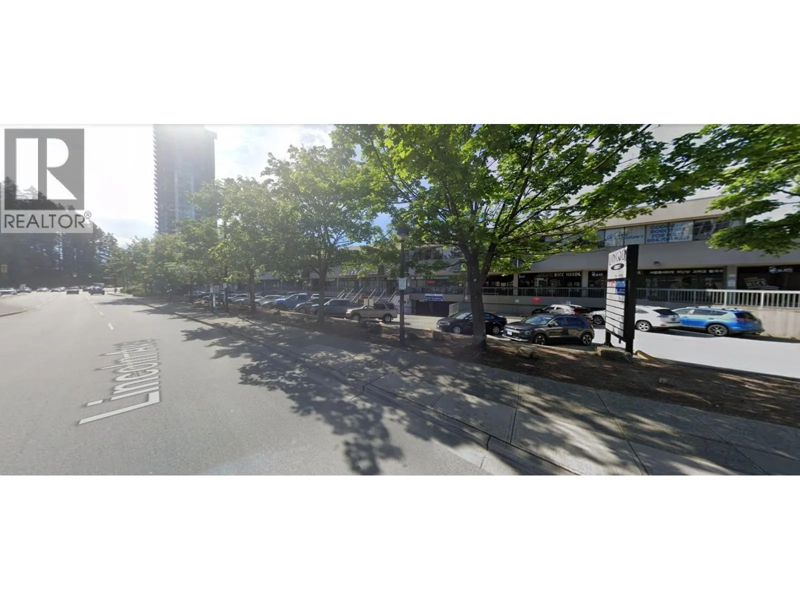 115 3030 LINCOLN AVENUE