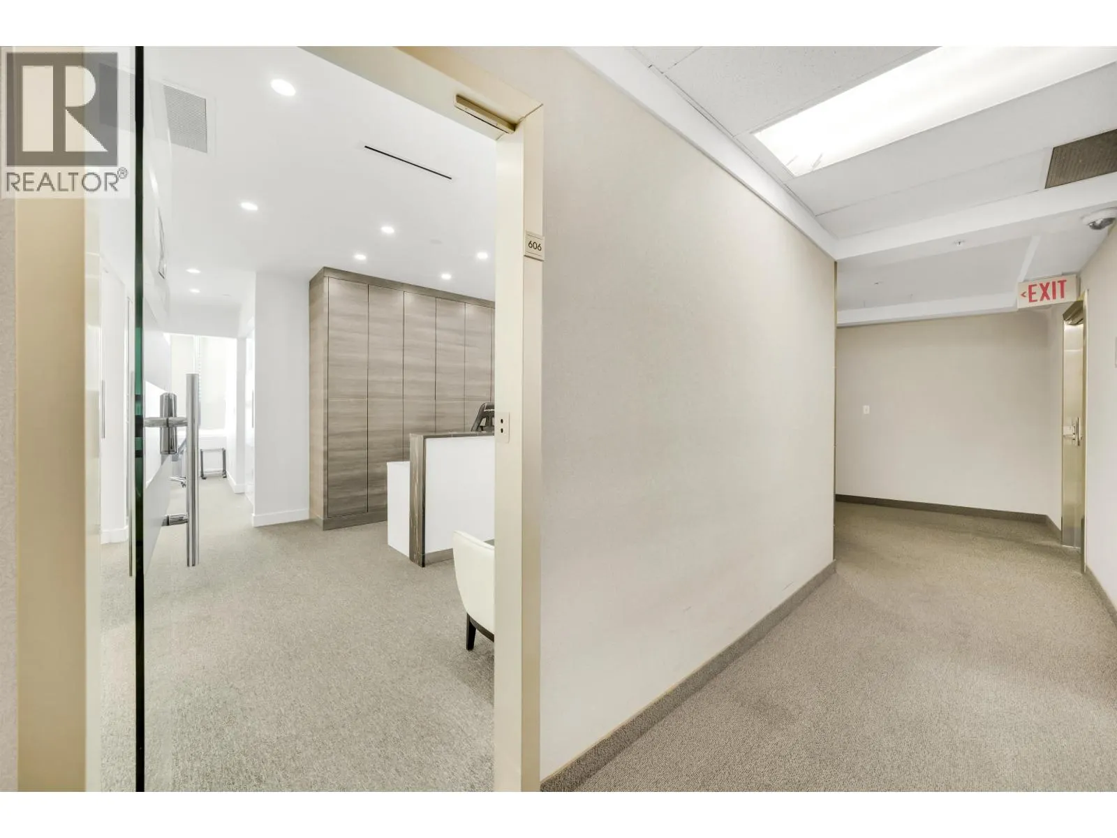 606 4538 KINGSWAY