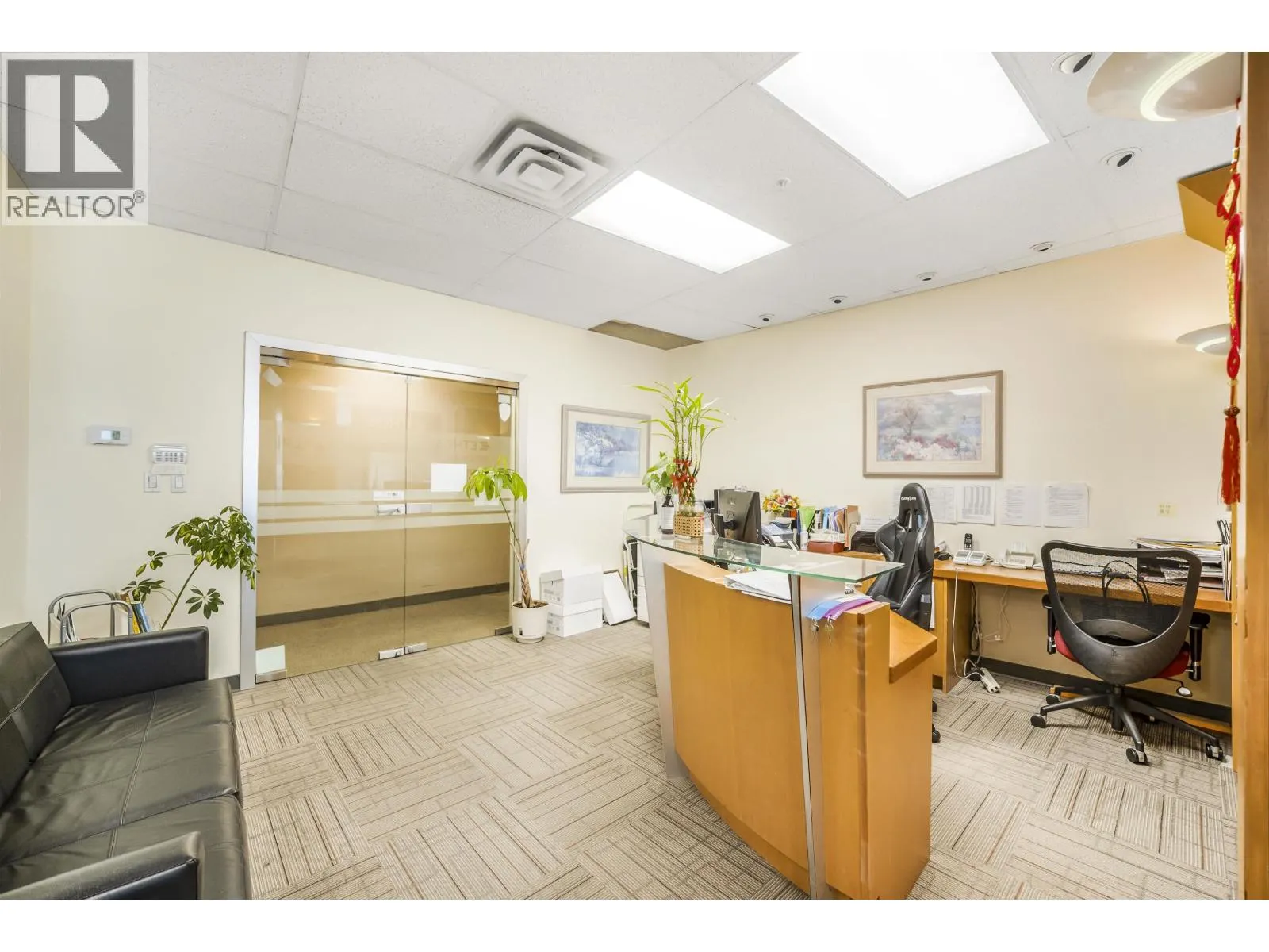 605 4538 KINGSWAY