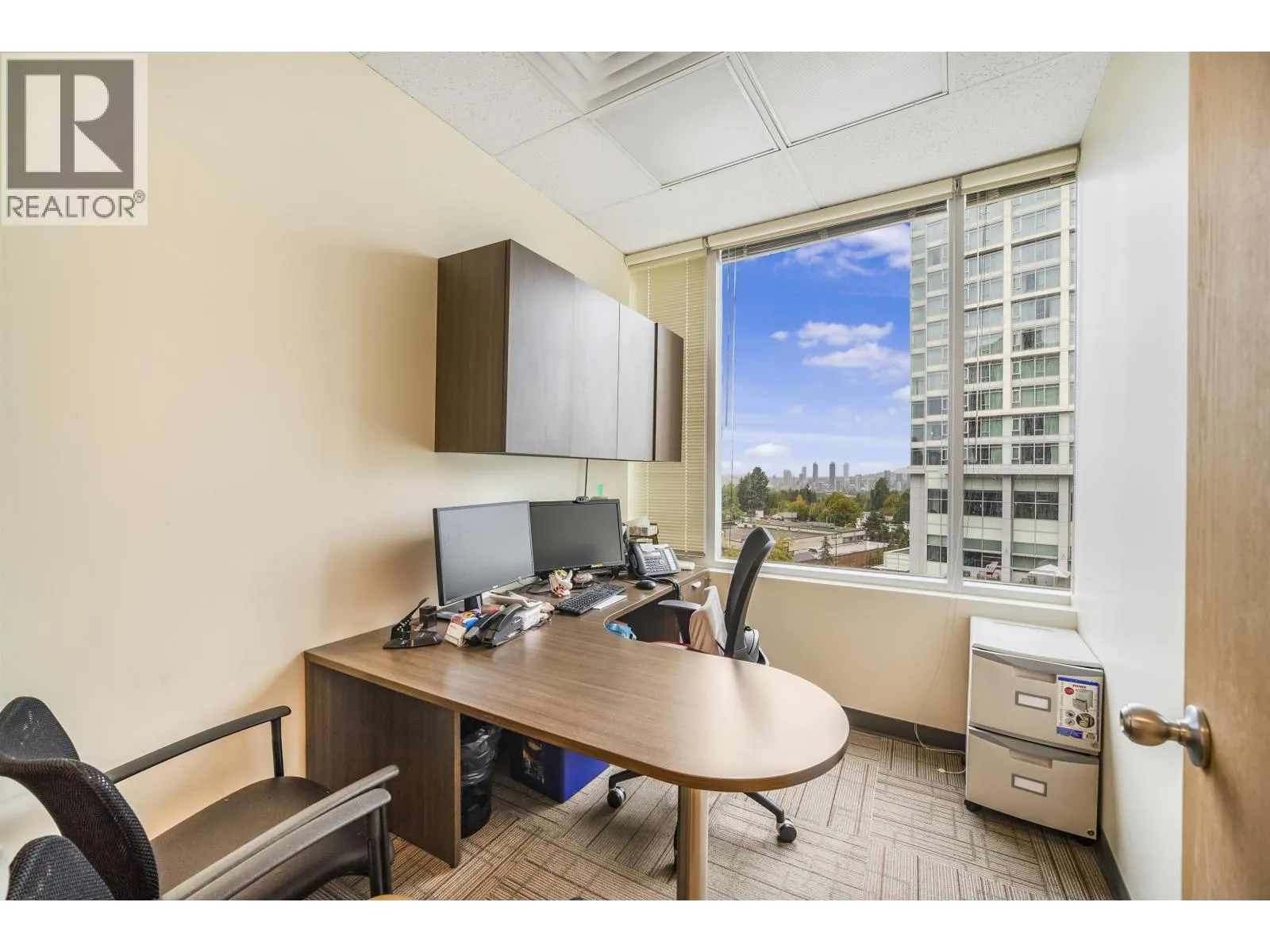 605 4538 KINGSWAY