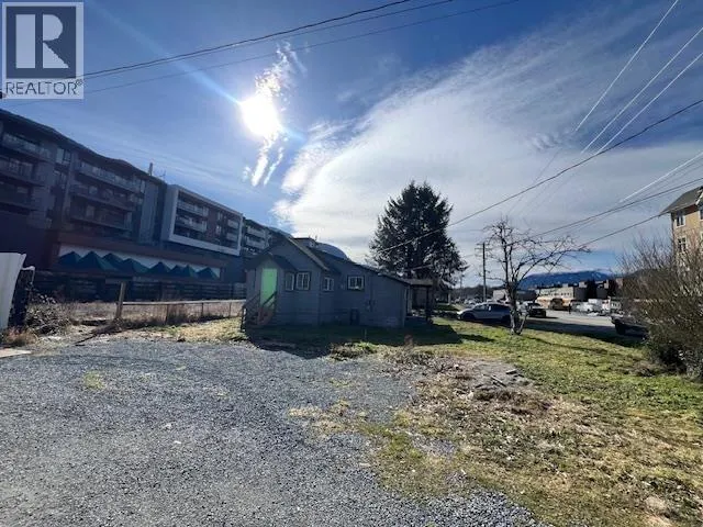 1358 1362 1366 MAIN STREET