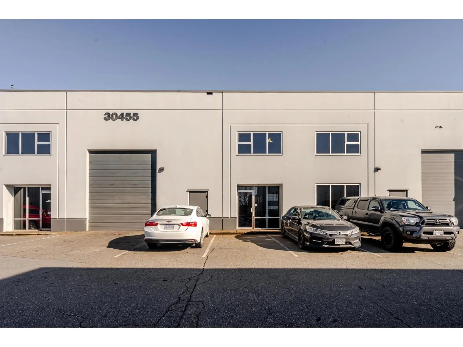3 30455 PROGRESSIVE WAY