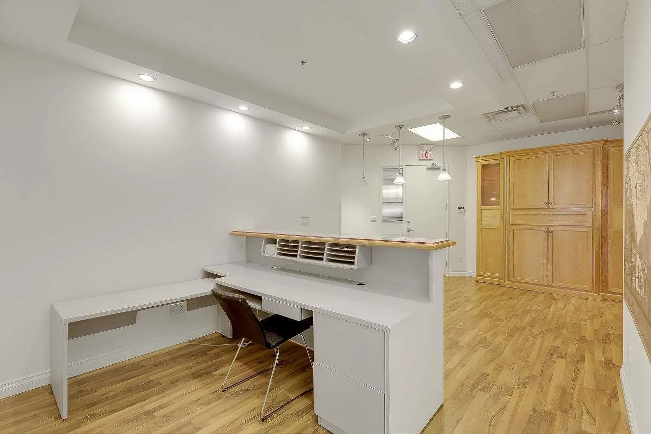 206 12877 76 AVENUE