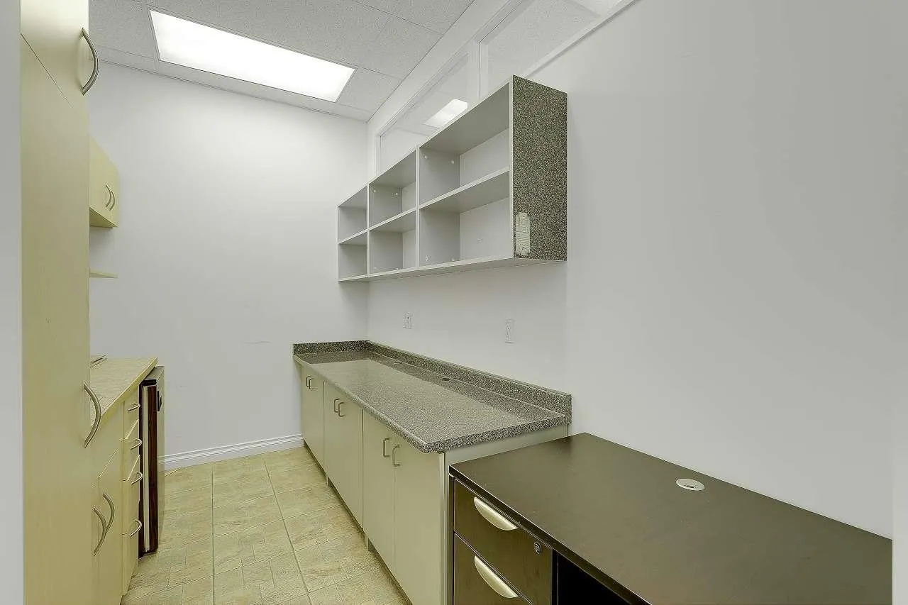 206 12877 76 AVENUE
