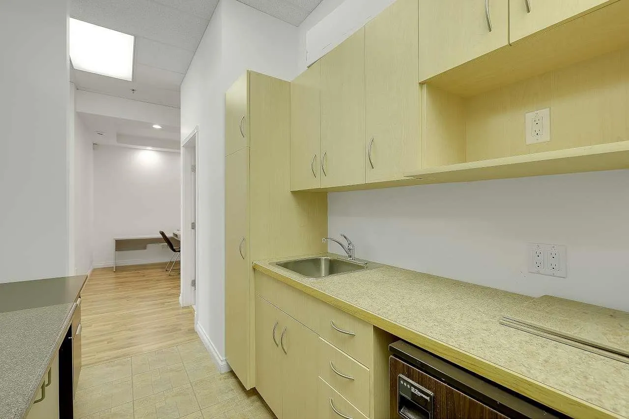 206 12877 76 AVENUE