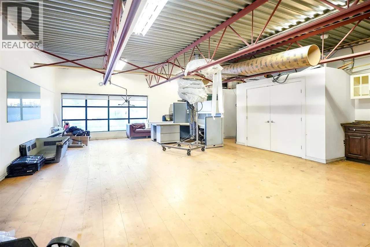 131 1305 WELCH STREET