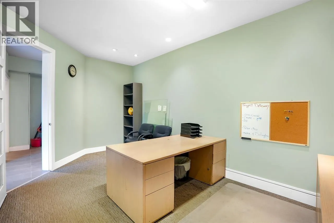 131 1305 WELCH STREET