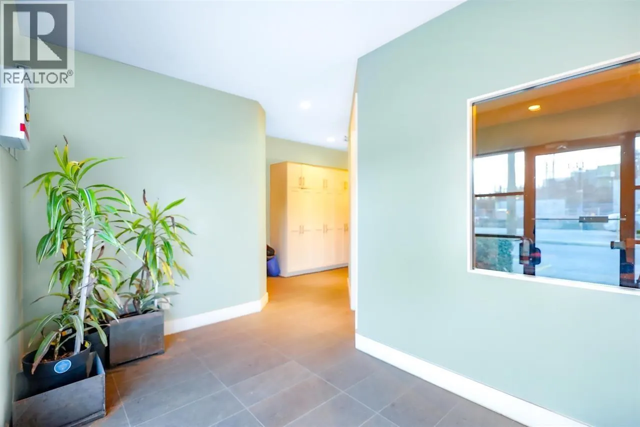 131 1305 WELCH STREET