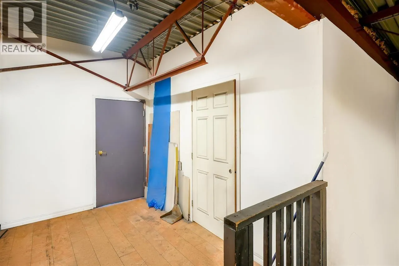 131 1305 WELCH STREET