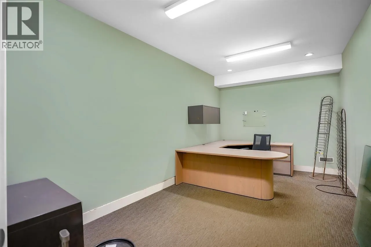 131 1305 WELCH STREET