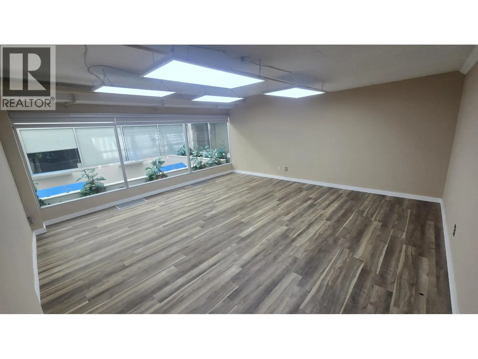 243 515 W PENDER STREET