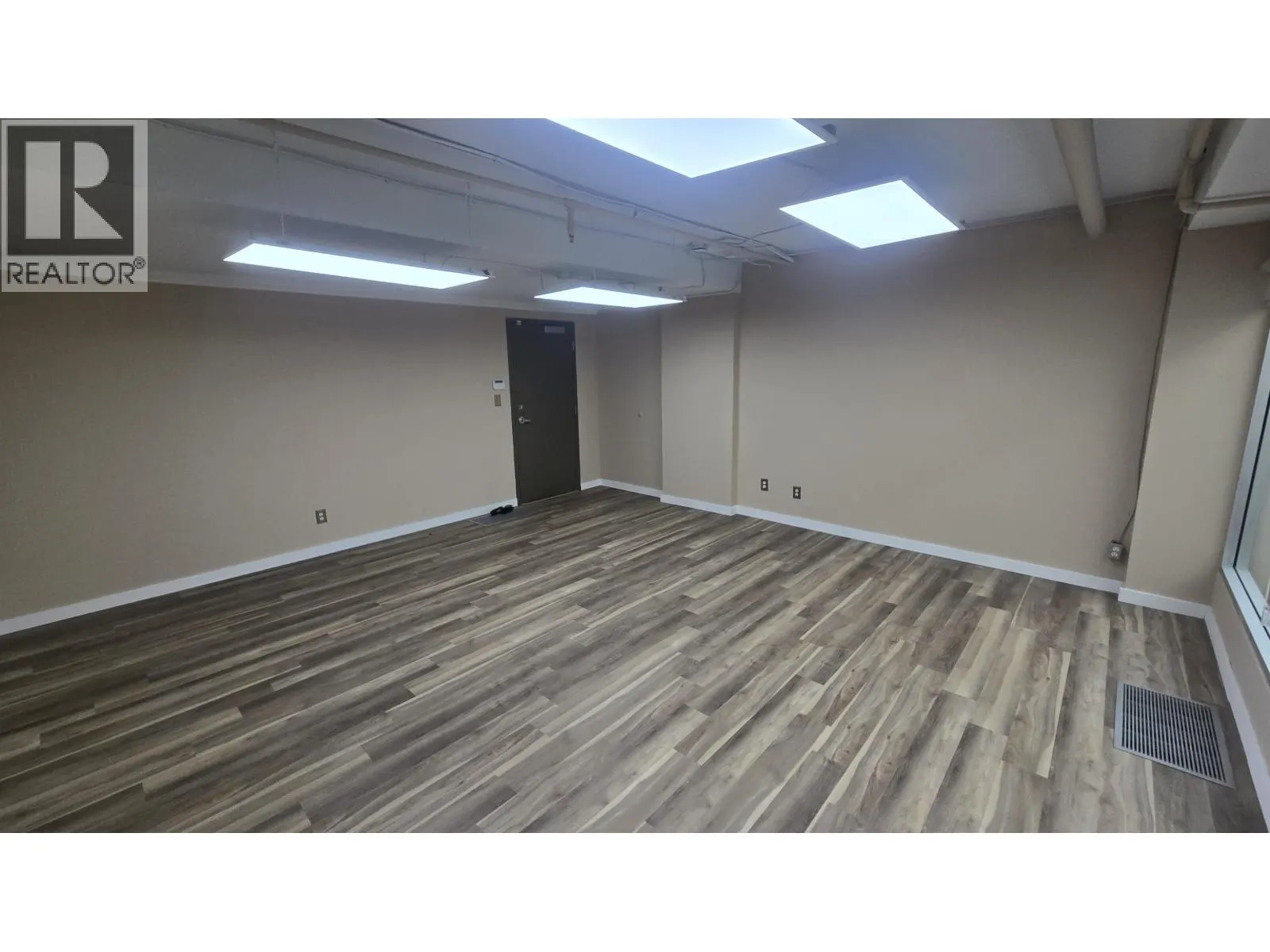 243 515 W PENDER STREET