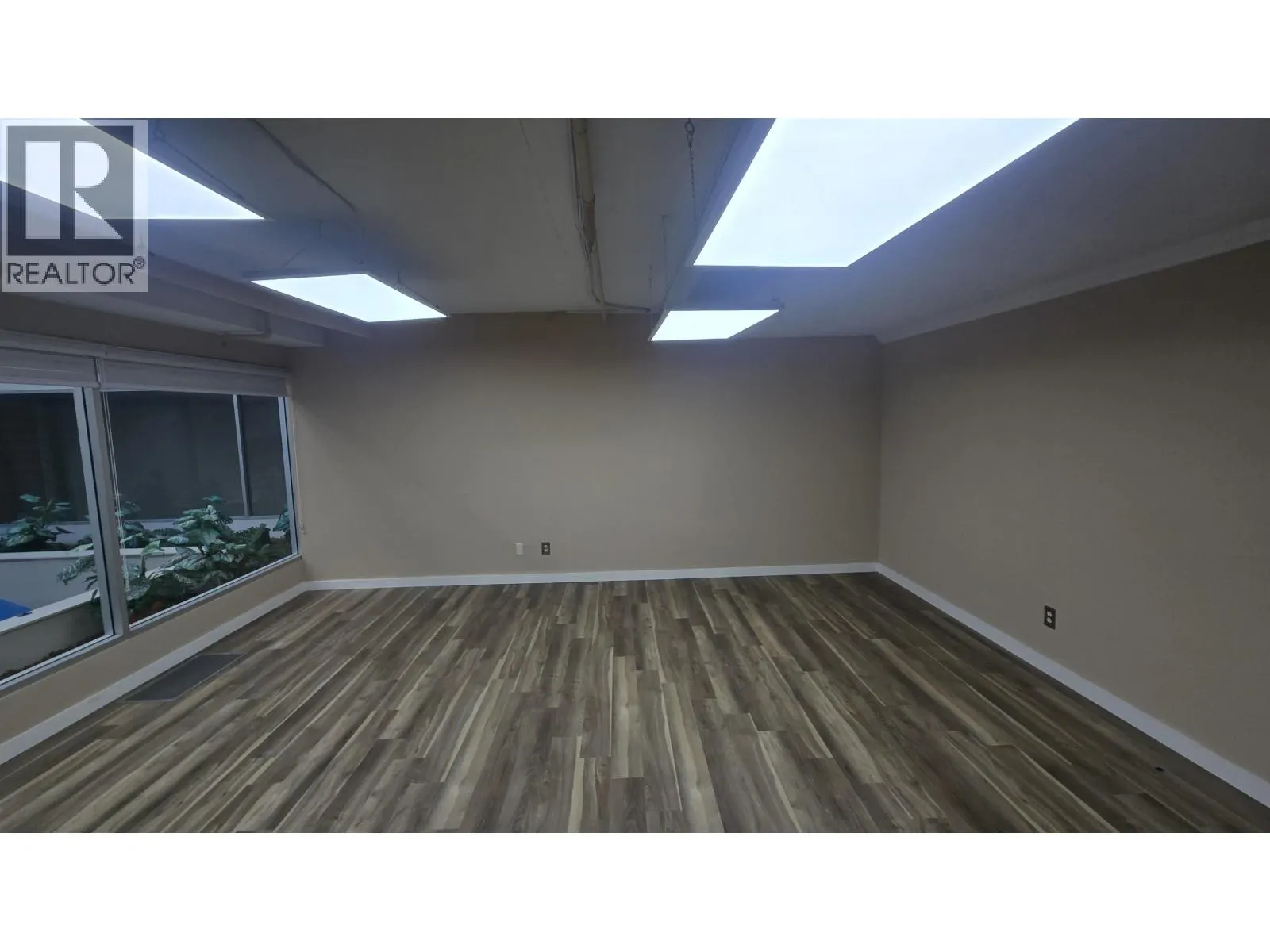 243 515 W PENDER STREET