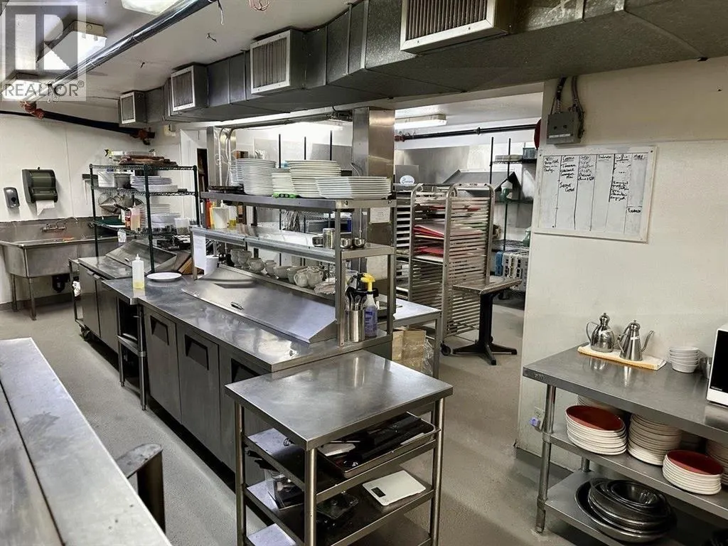 3121 GRANVILLE STREET