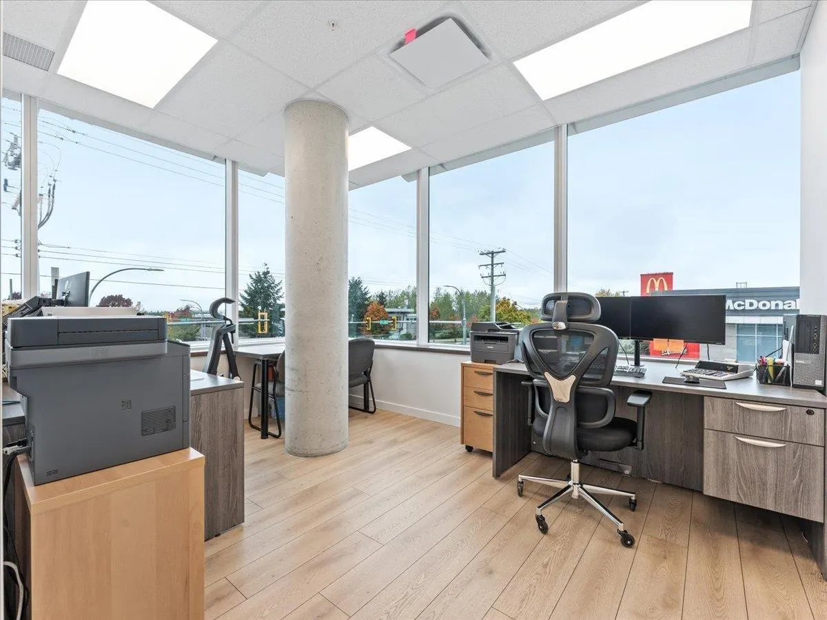 A225 20020 84 AVENUE