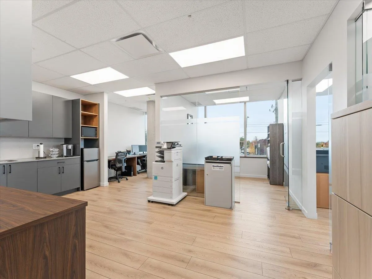 A225 20020 84 AVENUE