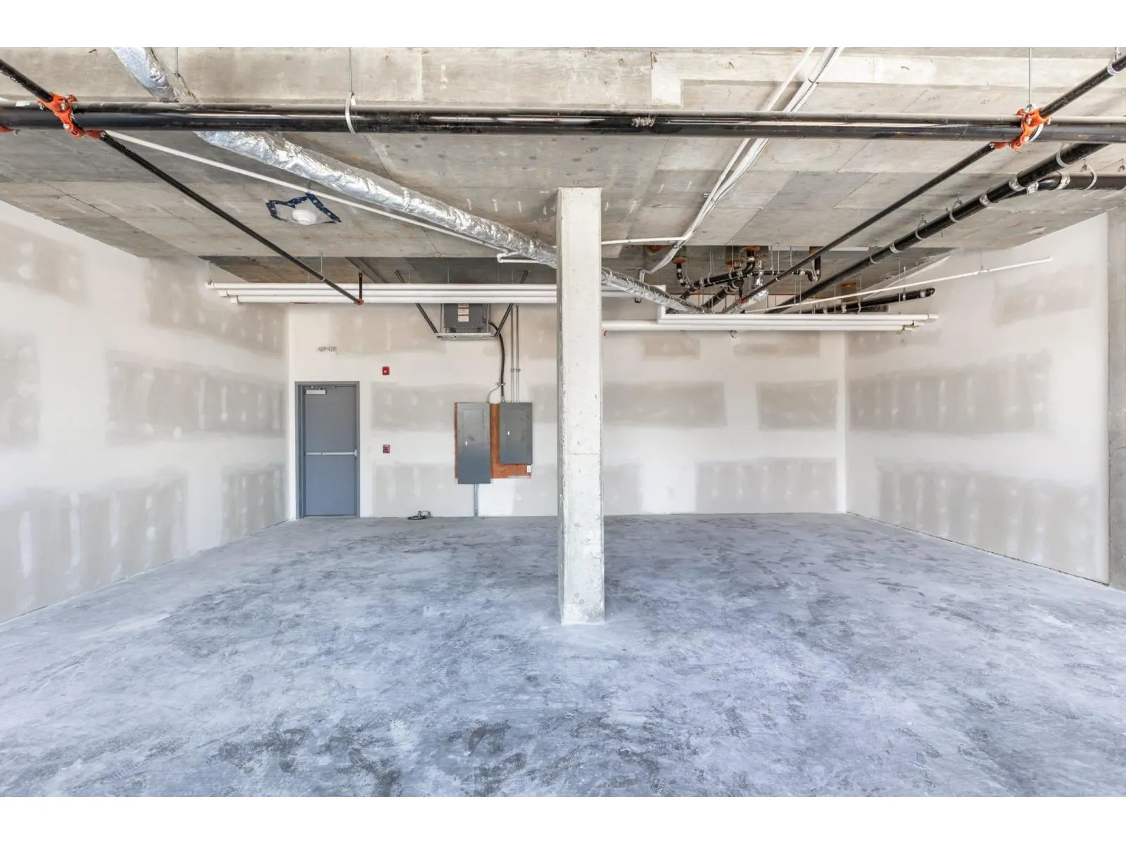 025 33816 SOUTH FRASER WAY