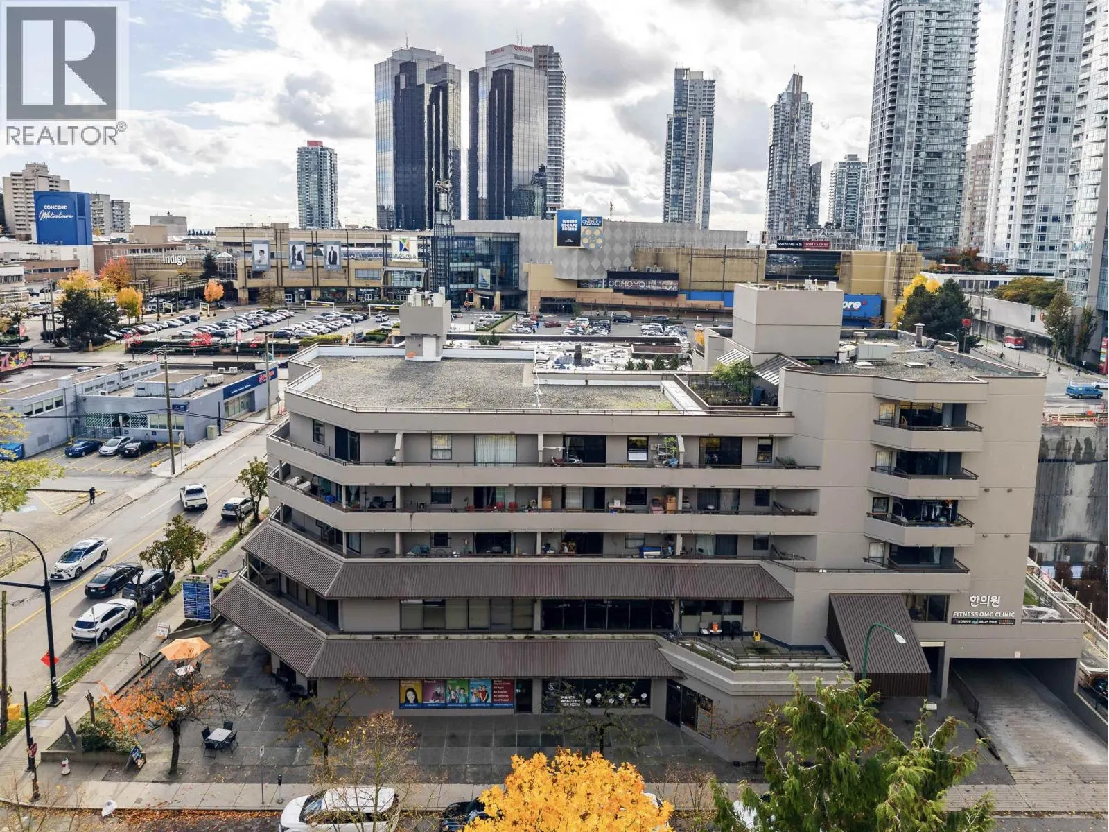 108 6125 SUSSEX AVENUE