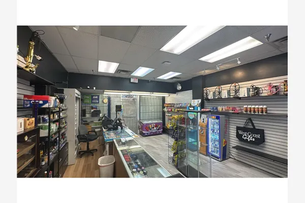 209 32530 LOUGHEED HIGHWAY