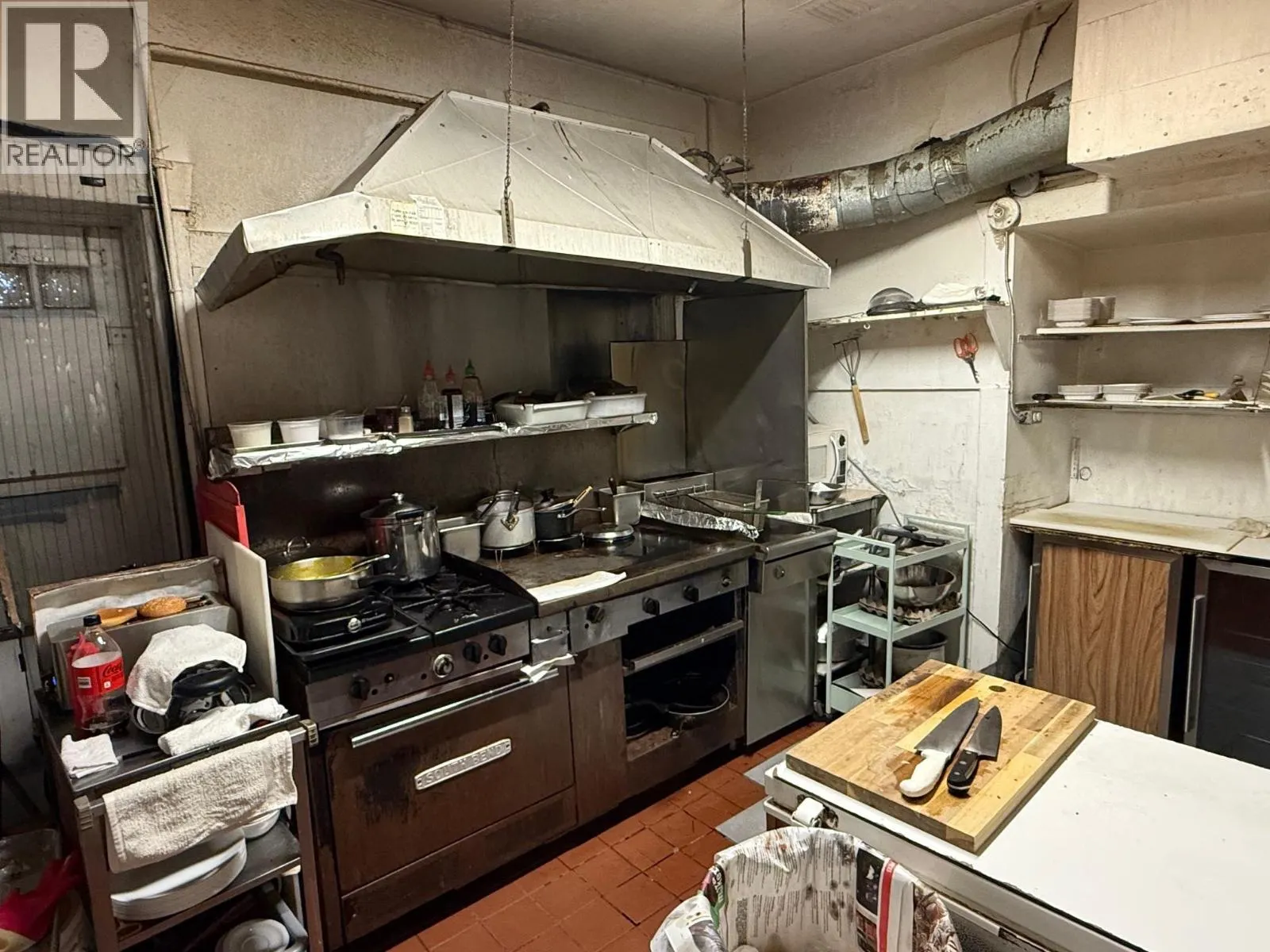 1945 MANITOBA STREET