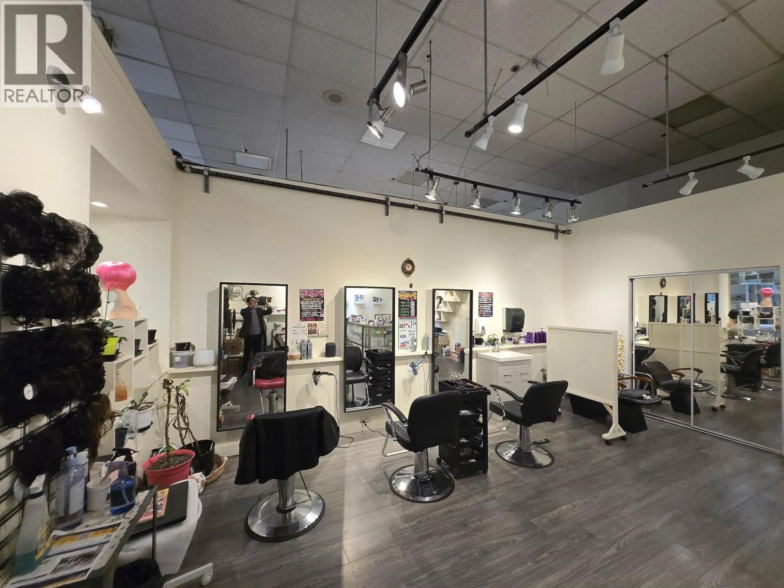 103 3-4501 NORTH ROAD