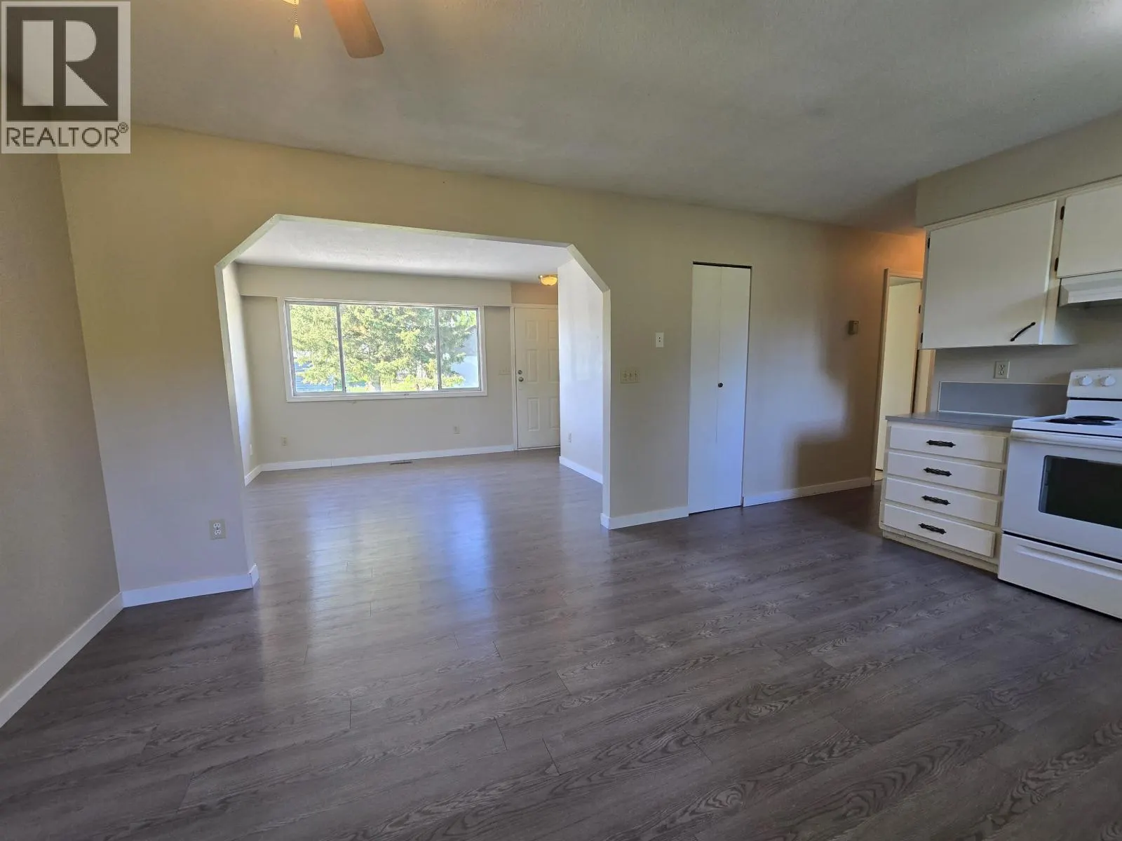 1472 ARBUTUS ROAD