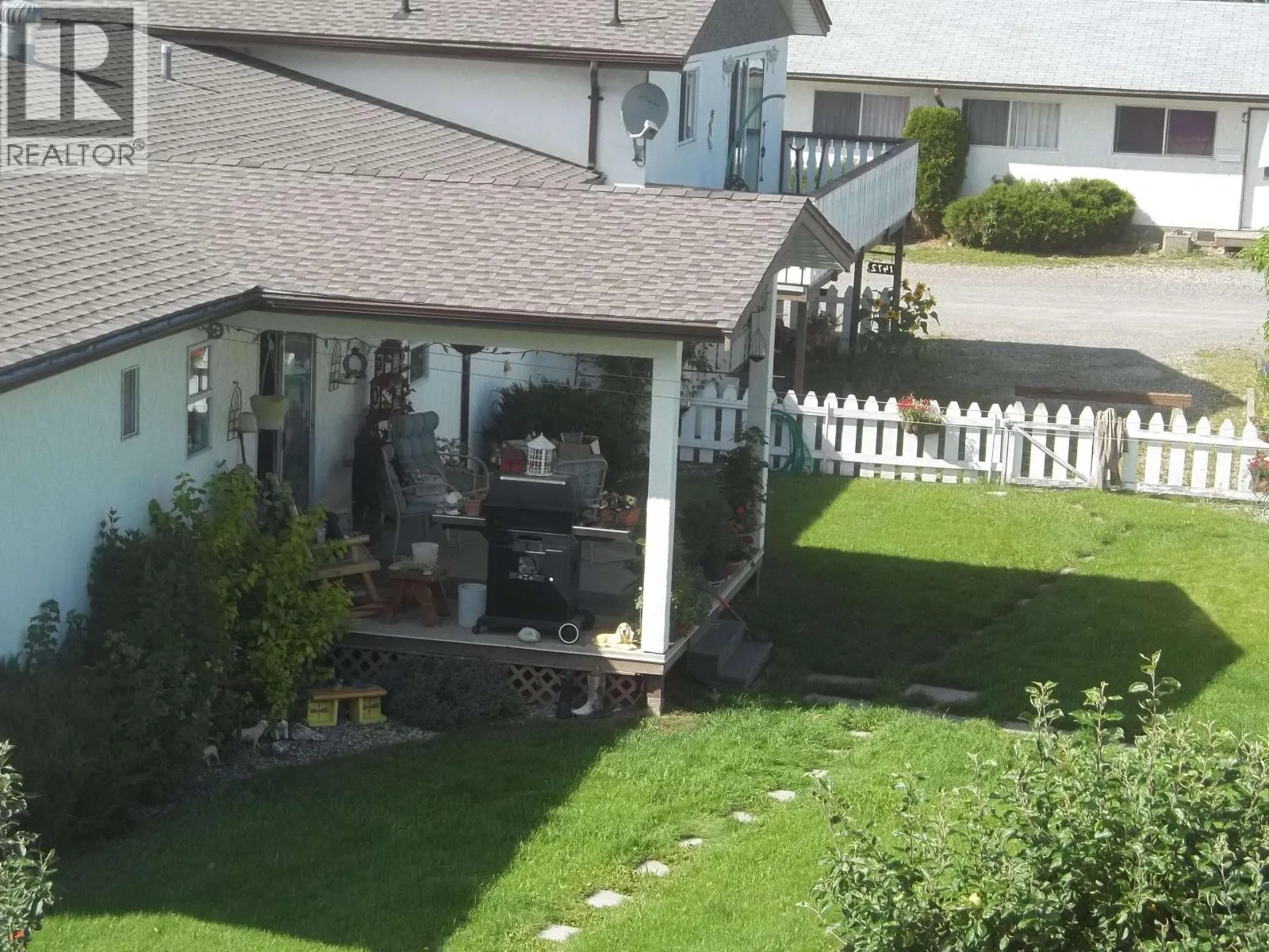 1472 ARBUTUS ROAD