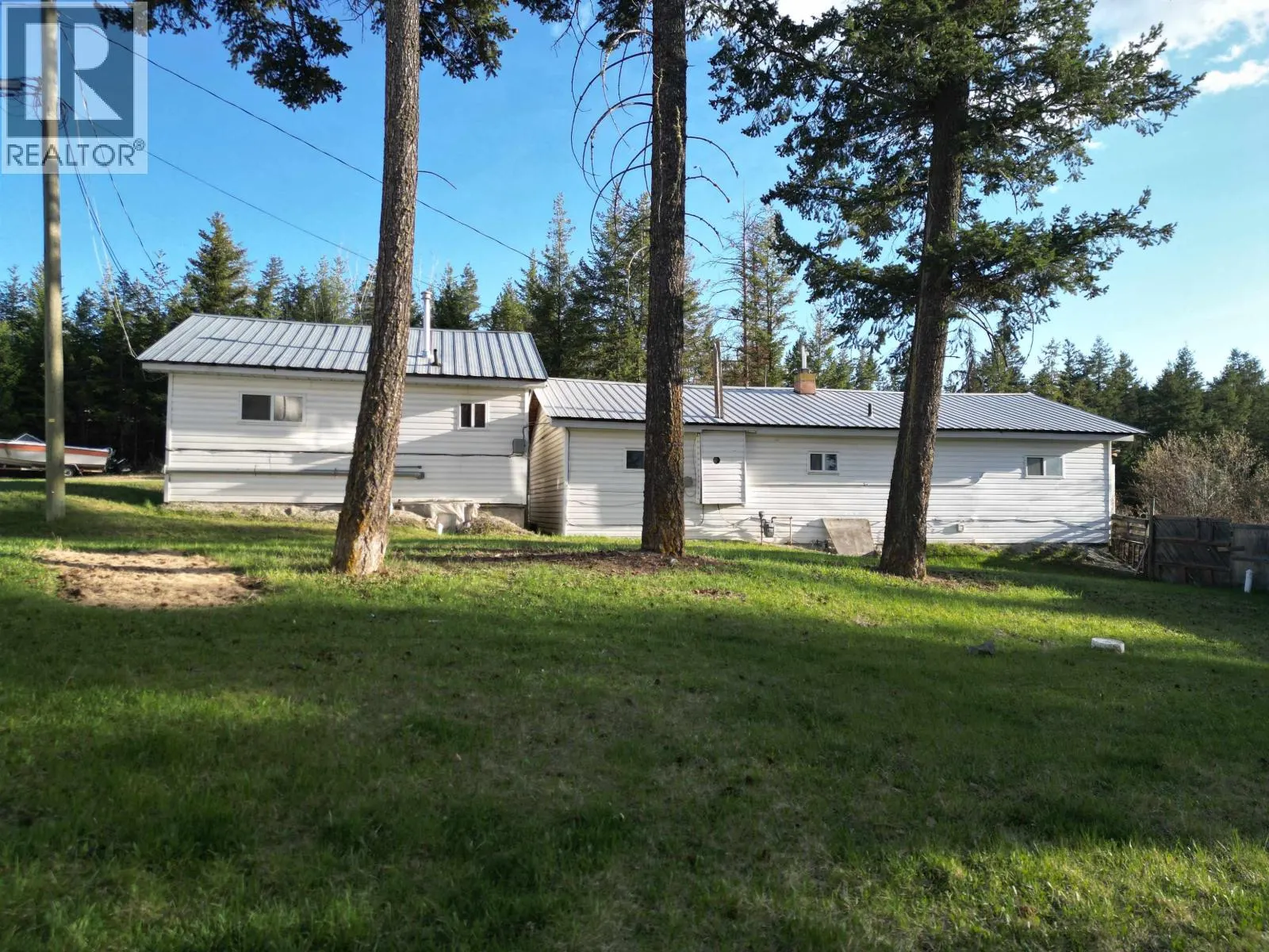 923 DOG CREEK ROAD