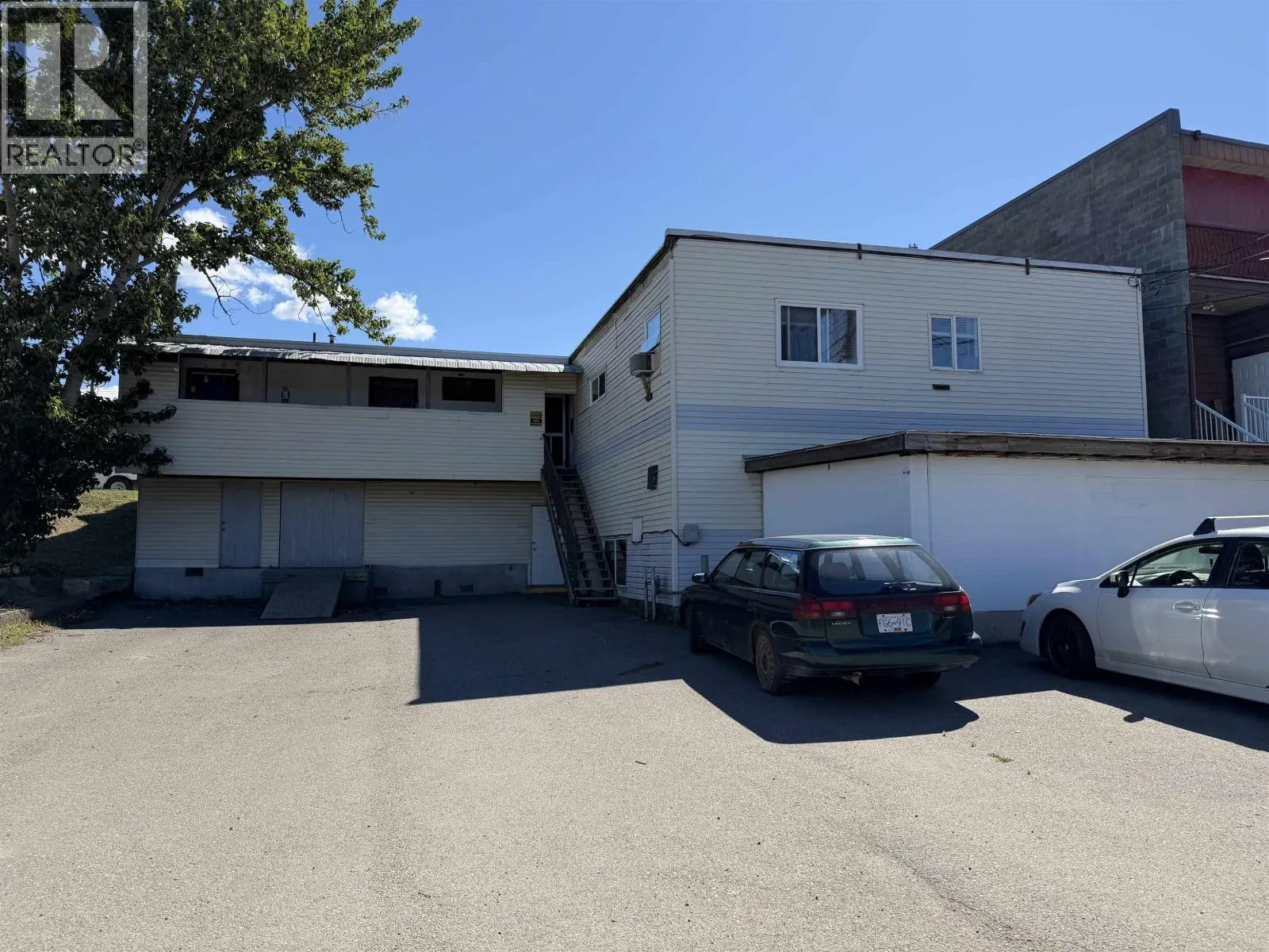 147 N FIRST AVENUE