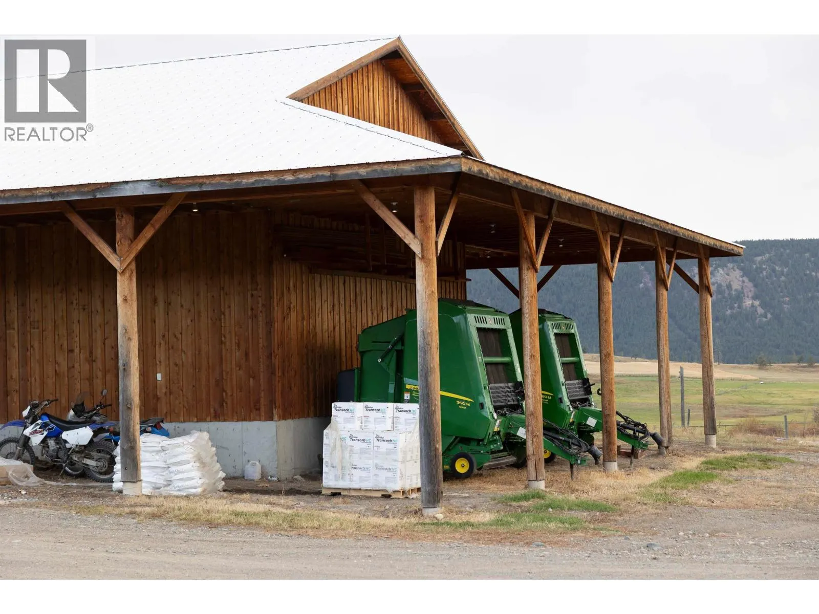 2944 CHILCOTIN-MELDRUM ROAD