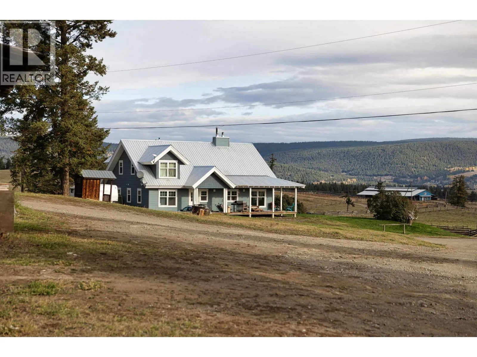 335 SALMON ROAD