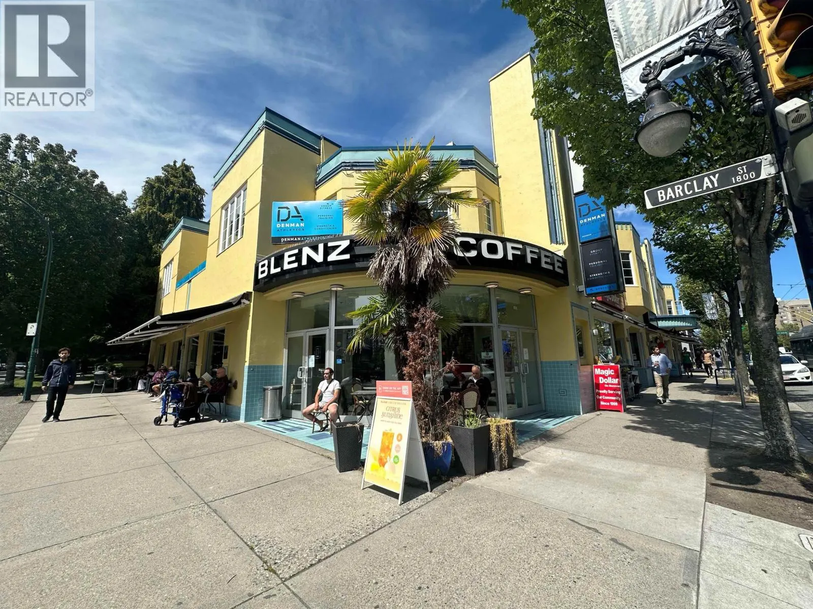 935 DENMAN STREET