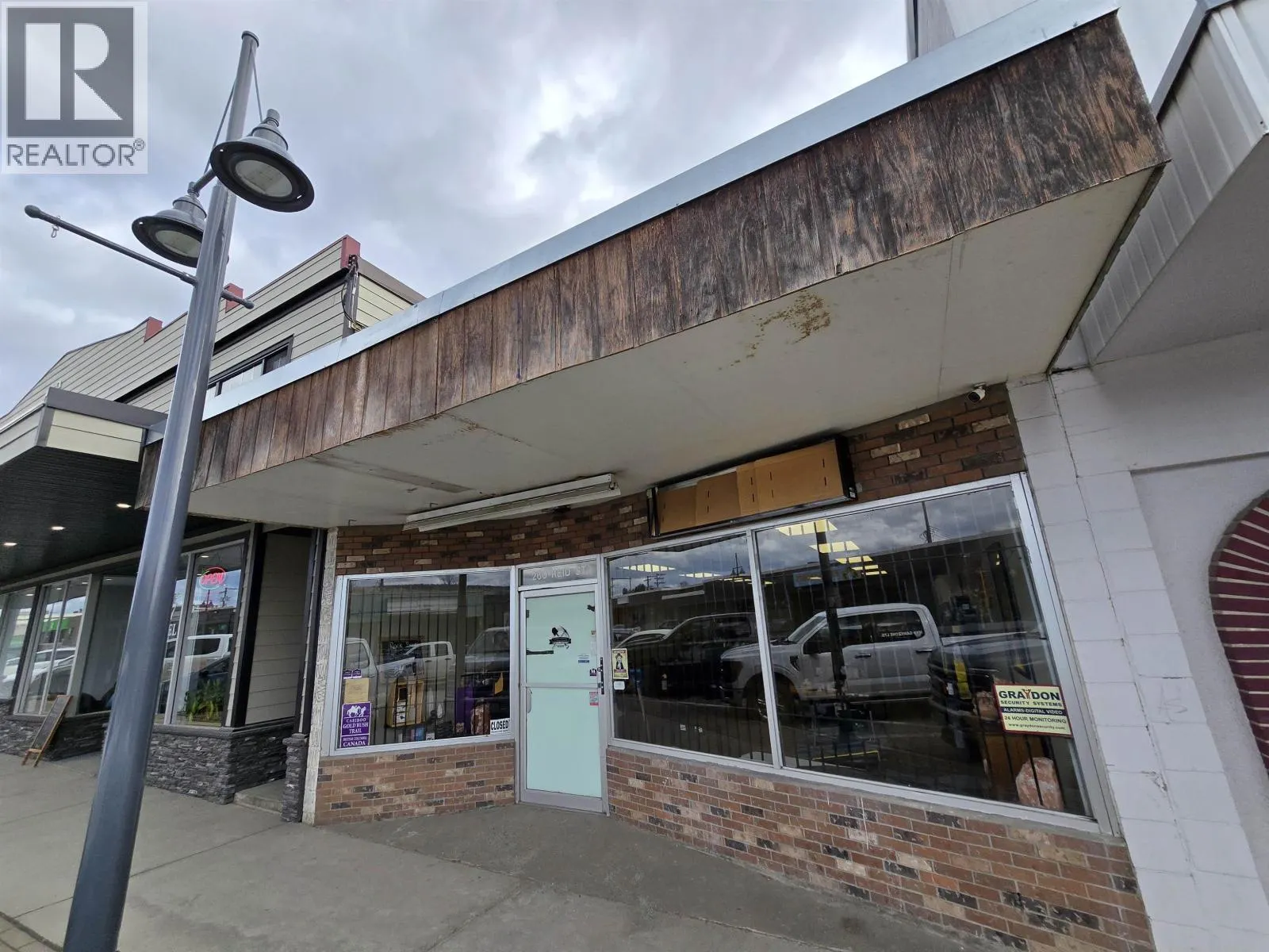 260 REID STREET
