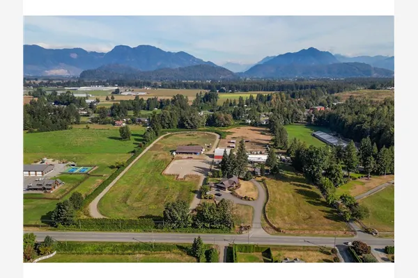 51969 YALE ROAD|Rosedale