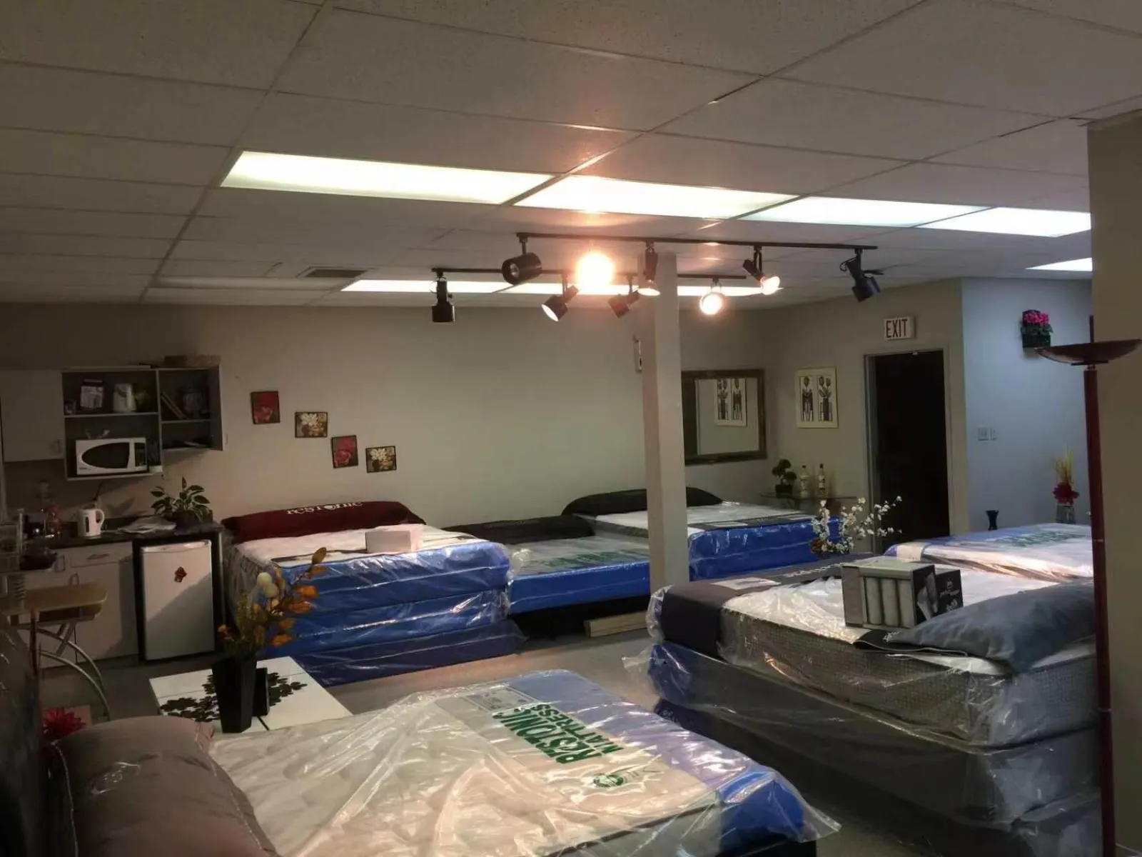 203 12837 76 AVENUE