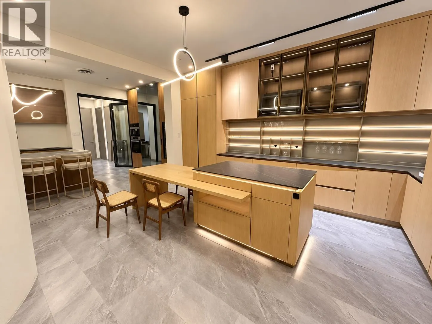 104 11511 BRIDGEPORT ROAD